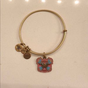 Alex and Ani Wonder Woman peace love Bangle Gold